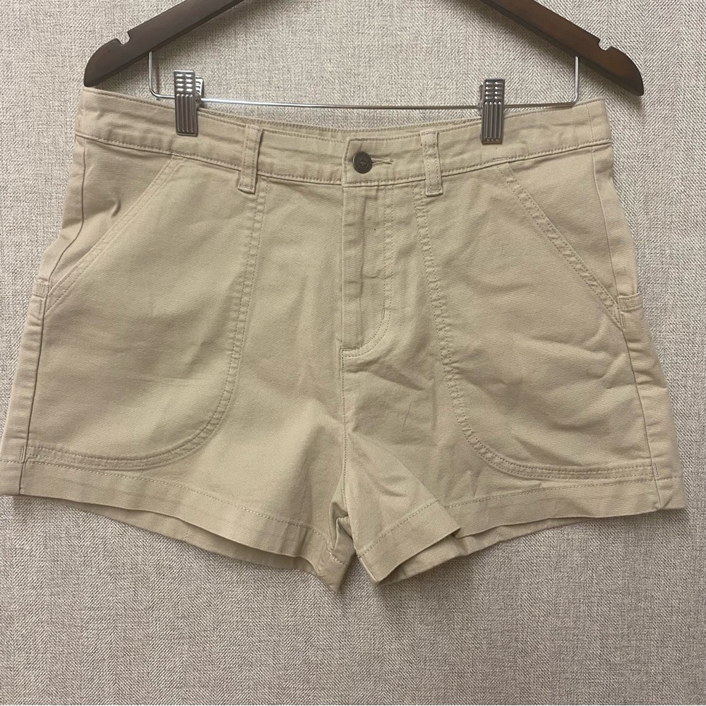Patagonia Tan Women's Cargo Shorts